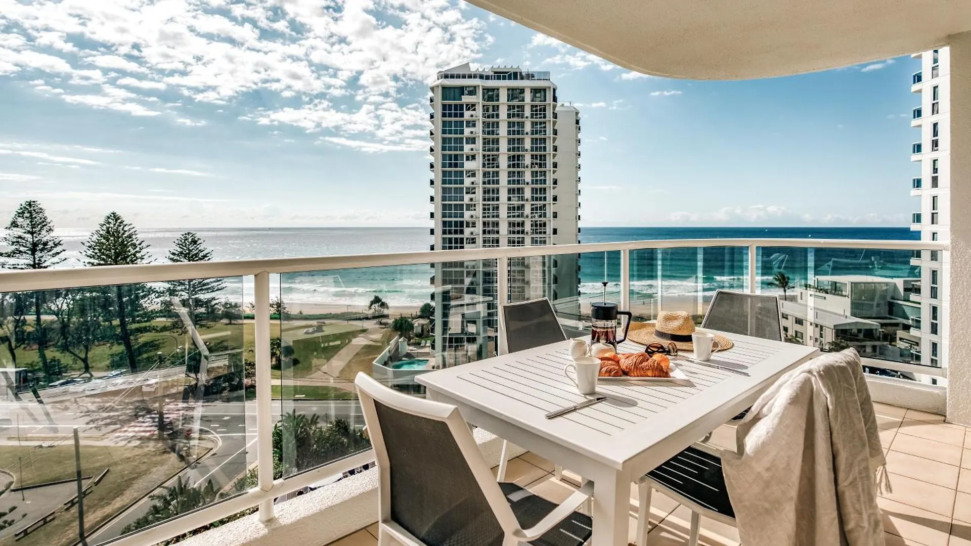 **** Aparthotel Xanadu Resort Gold Coast Australia